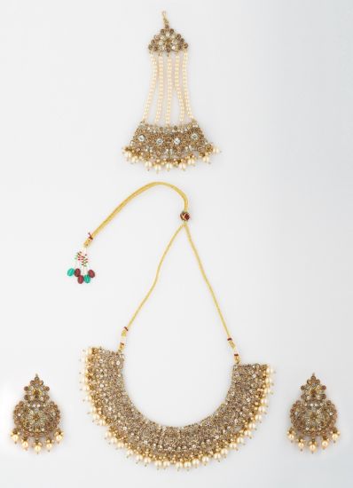 Gold Stone Pearl Necklace Set