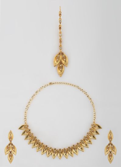 Gold Leaf Metal Necklace Set