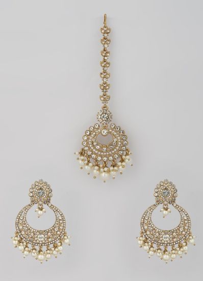 White Crystal Pearl Earring and Tikka Set