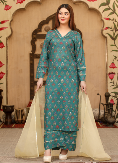 Green Lawn Digital Print Suit