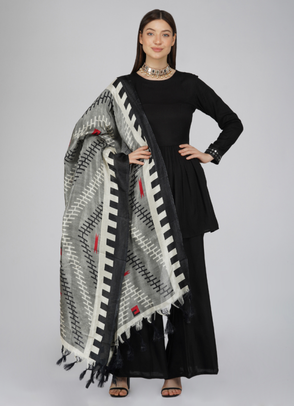 Buy Black Rayon Indian Suit with Palazzo & Dupatta




















